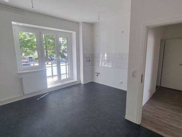 Wohnung zur Miete 365 € 1 Zimmer 40,7 m² frei ab 23.08.2025 Trothaer Str. 88 Trotha Halle (Saale) 06118