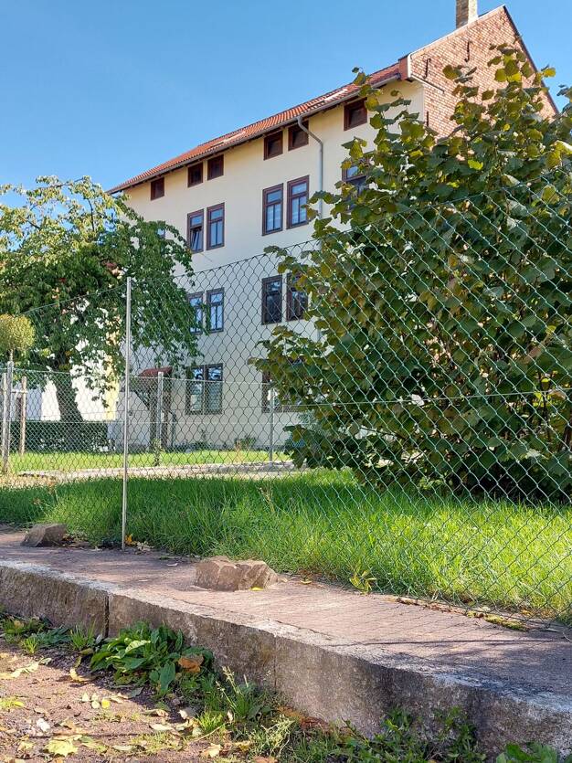Wohnung zum Kauf provisionsfrei 150.000 € 5 Zimmer 95 m² Geschoss 1/3 Daniel-Kestner-Straße 12 Waltershausen Waltershausen 99880