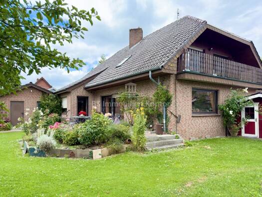 Einfamilienhaus zum Kauf 350.000 € 7 Zimmer 174,8 m² 1.033 m² Grundstück Papenburg 26871