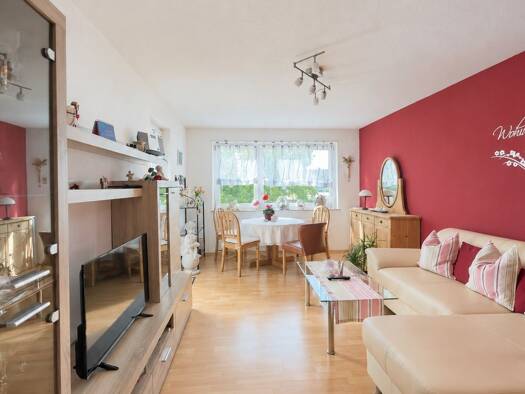 Wohnung zum Kauf 178.000 € 2,5 Zimmer 61,8 m² 1. Geschoss Aulendorf Aulendorf 88326