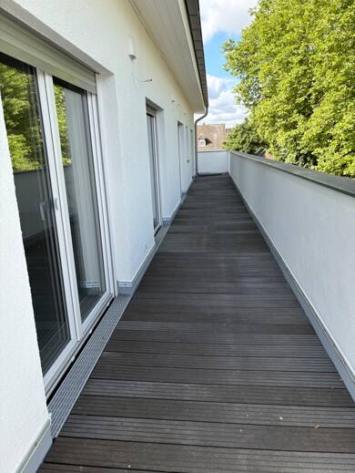Wohnung zur Miete 1.500 € 3 Zimmer 125 m² Dachgeschoss frei ab sofort Friedensweg 25a Wesseling Wesseling 50389