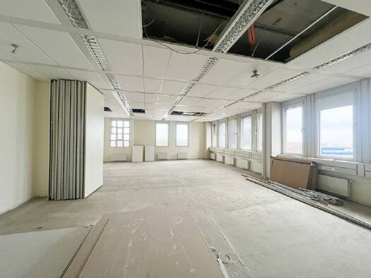 Bürofläche zur Miete provisionsfrei 10,50 € 241 m² Bürofläche Kesselsdorf 01723