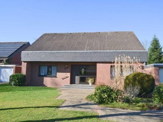 Einfamilienhaus zum Kauf 389.000 € 6 Zimmer 168 m² 1.030 m² Grundstück Wachtendonk 47669