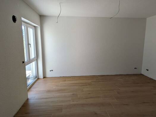Wohnung zur Miete 1.060 € 2,5 Zimmer 70 m² Geschoss 2/3 frei ab 01.09.2026 Mutterstadt 67112