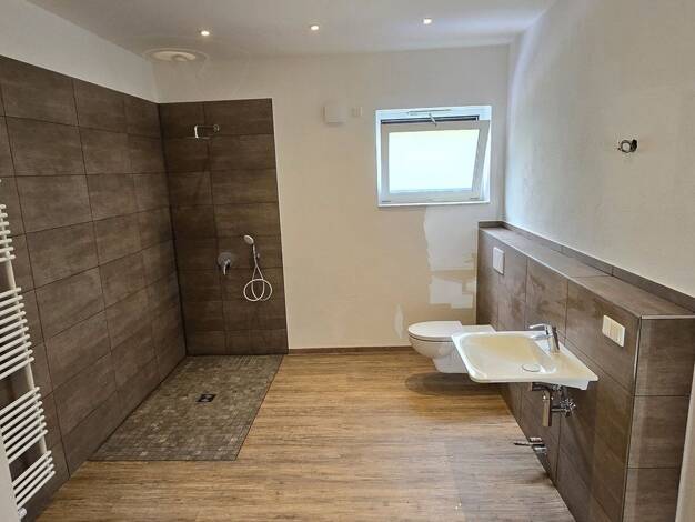Terrassenwohnung zur Miete 1.190 € 2,5 Zimmer 100 m² EG Freiherr-vom-Stein-Platz 2 Steinborn Eisenberg (Pfalz) 67304