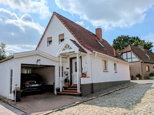 Einfamilienhaus zum Kauf 285.000 € 4 Zimmer 106 m² 308 m² Grundstück Meldorf 25704