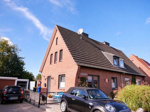 Doppelhaushälfte zur Miete 850 € 4 Zimmer 75 m² Heide Heide 25746