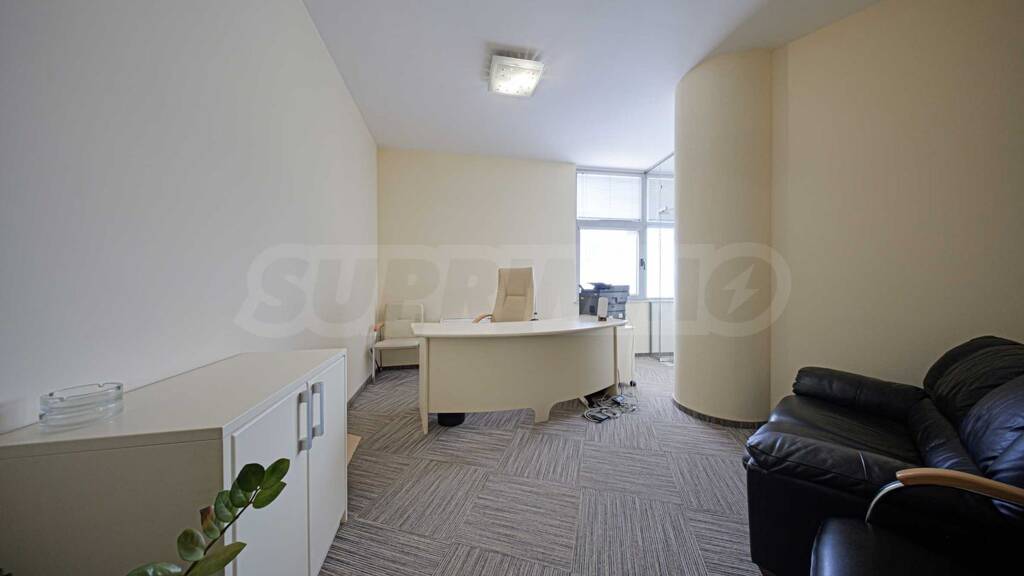 Bürofläche zum Kauf 483.800 € Sofia