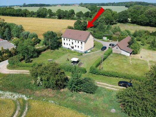 Mehrfamilienhaus zum Kauf 380.000 € 12 Zimmer 240 m² 2.300 m² Grundstück Schönhof Sundhagen 18519