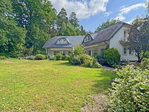 Einfamilienhaus zum Kauf 790.000 € 8 Zimmer 337 m² 5.760 m² Grundstück Unterlangenstadt Redwitz a.d.Rodach 96257