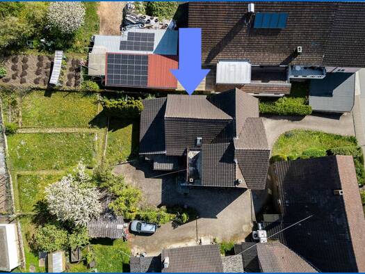 Einfamilienhaus zum Kauf 549.900 € 6 Zimmer 165 m² 990 m² Grundstück Steißlingen 78256