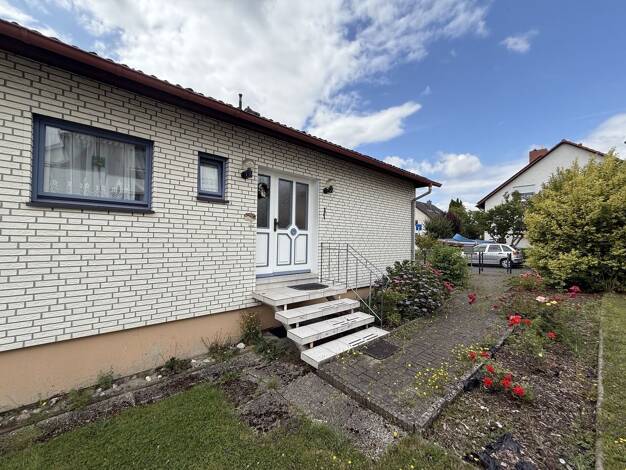 Einfamilienhaus zum Kauf 198.000 € 3 Zimmer 101 m² 518 m² Grundstück frei ab sofort Kassel 34134