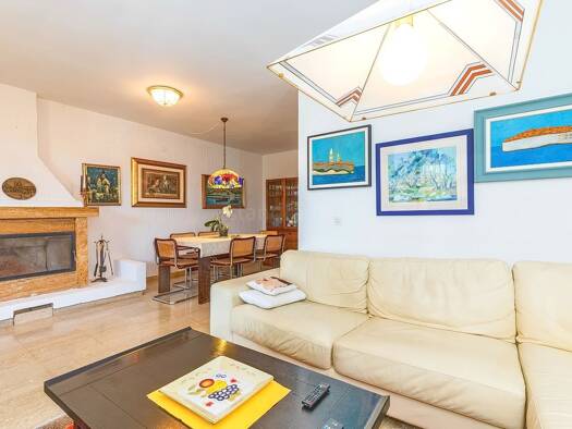 Einfamilienhaus zum Kauf 950.000 € 13 Zimmer 210 m² 310 m² Grundstück Punat 51521