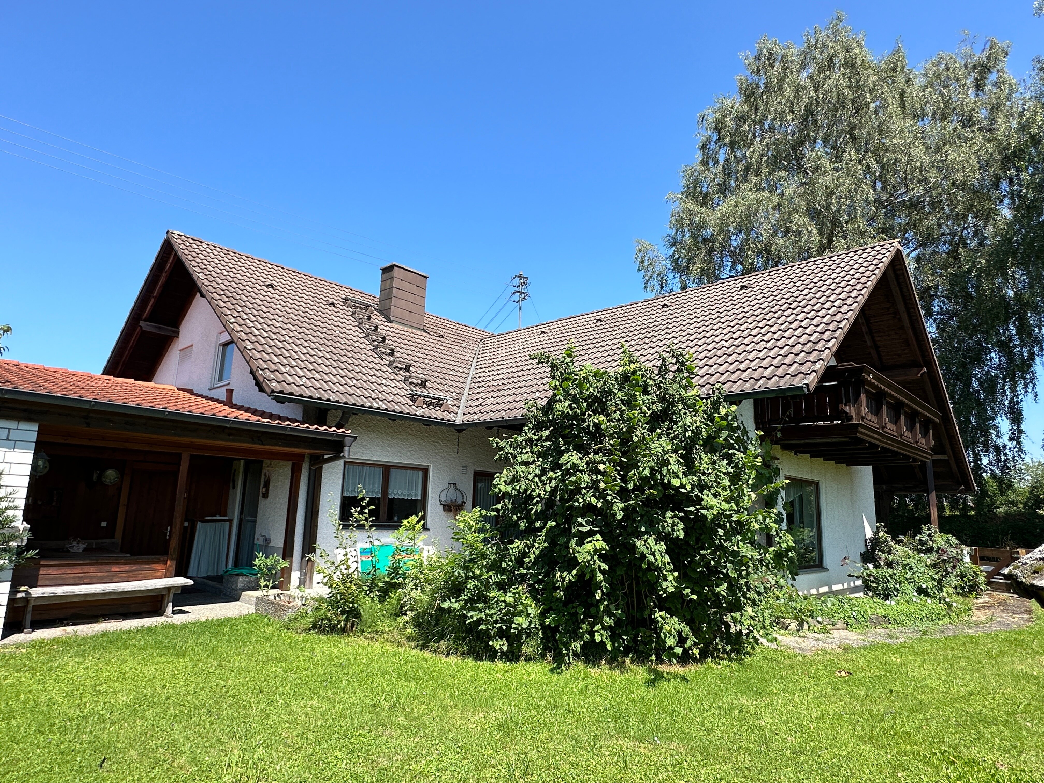 Einfamilienhaus zum Kauf 690.000 € 7 Zimmer 200 m²<br/>Wohnfläche 800 m²<br/>Grundstück ab sofort<br/>Verfügbarkeit Au Illertissen 89257