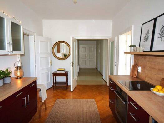 Wohnung zur Miete 695 € 3 Zimmer 98 m² 1. Geschoss Neunkirchen 2620