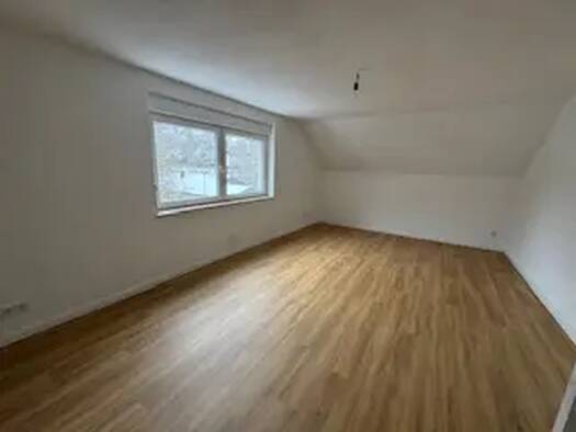 Wohnung zur Miete 550 € 3 Zimmer 80 m² Geschoss 1/1 Siegen 57072