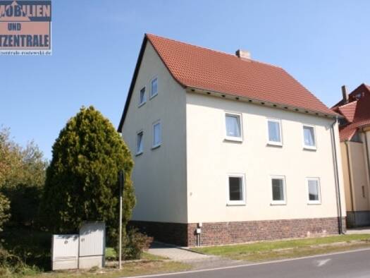 Wohnung zur Miete 392 € 3 Zimmer 65,3 m² frei ab sofort Schwarzkollm Hoyerswerda 02977