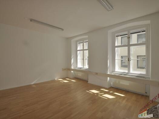 Bürofläche zur Miete 2.314 € 4 Zimmer 178 m² Bürofläche Spratzern St. Pölten 3100