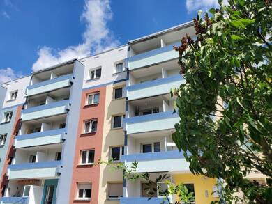 Wohnung zur Miete 369 € 3 Zimmer 56 m² Dachgeschoss, 4. Geschoss frei ab sofort Joachimstalerstraße 5 Silberhöhe Halle (Saale) 06132