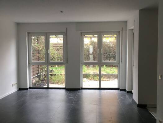 Terrassenwohnung zur Miete 780 € 1,5 Zimmer 64 m² 2 Geschosse frei ab 15.08.2026 Hermülheim Hürth 50354