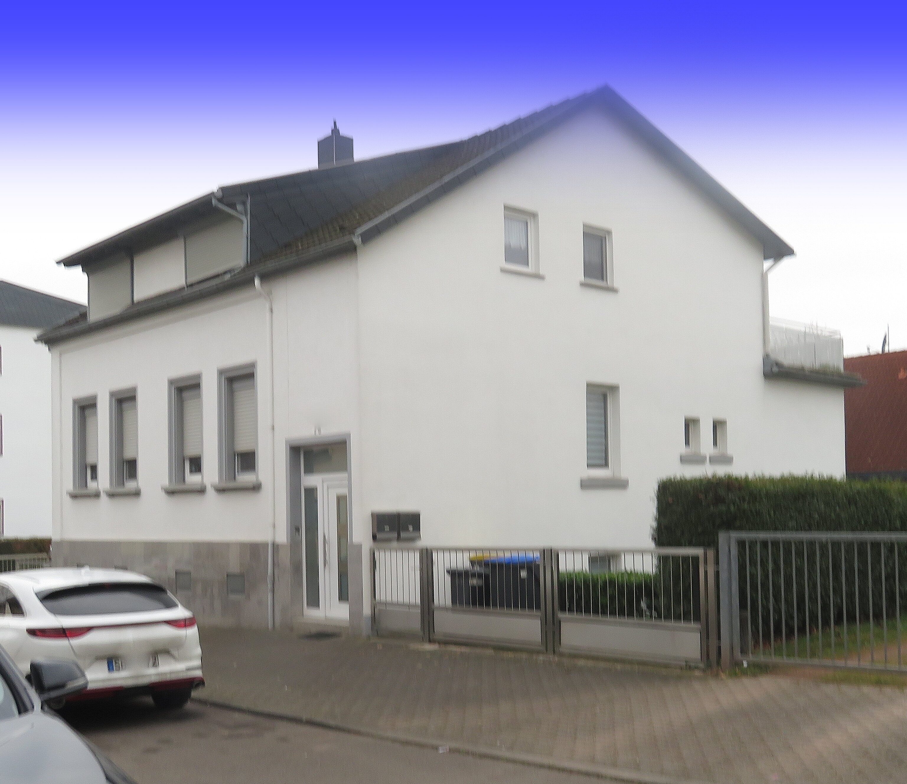 Haus zur Miete 1.260 € 7 Zimmer 210 m²<br/>Wohnfläche 01.04.2025<br/>Verfügbarkeit Füllengarten Saarbrücken 66115