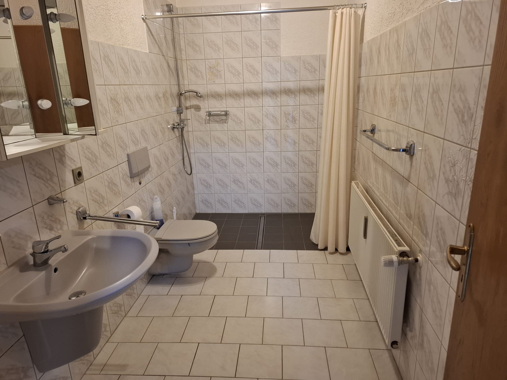 Wohnung zur Miete 800 € 3,5 Zimmer 113 m²<br/>Wohnfläche ab sofort<br/>Verfügbarkeit Hamme Bochum 44809