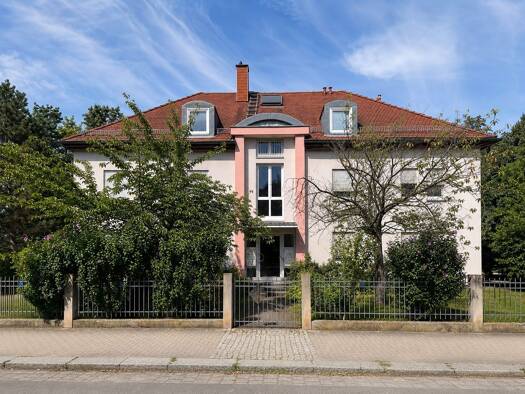 Wohnung zum Kauf 235.000 € 3 Zimmer 70,7 m² 2. Geschoss Blasewitz Ortsamtsbereich Blasewitz 01309