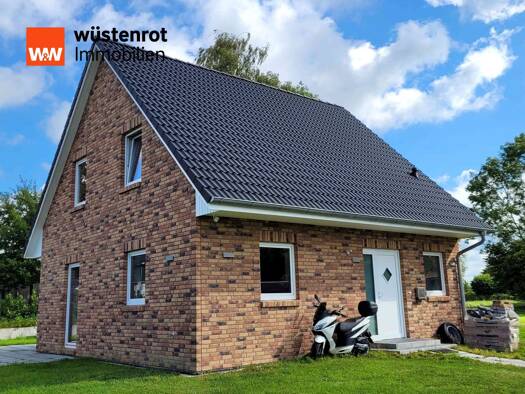 Einfamilienhaus zum Kauf 298.000 € 4 Zimmer 101 m² 874 m² Grundstück Erfde 24803