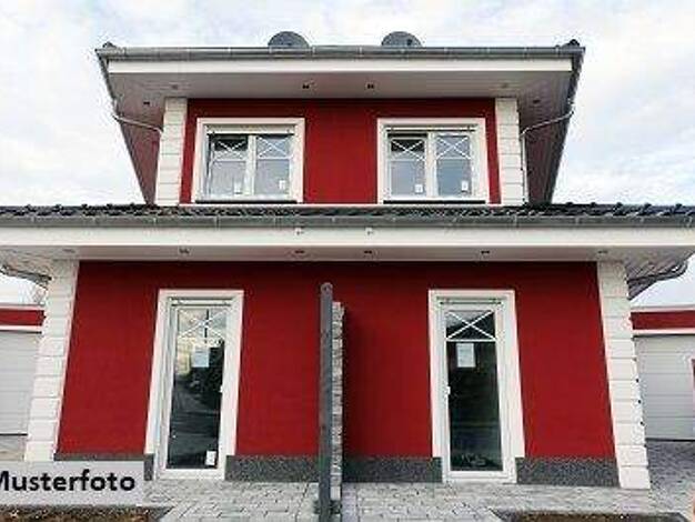 Doppelhaushälfte zum Kauf 41.000 € 1 Zimmer 39 m² 793 m² Grundstück Guben 03172