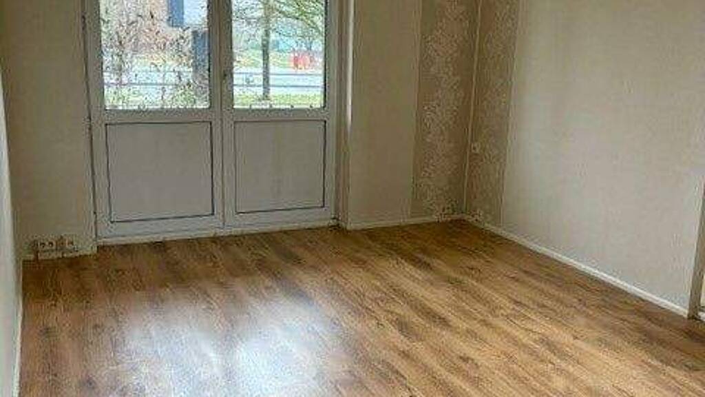 Wohnung zur Miete 340 € 3 Zimmer 53,4 m² 1. Geschoss Neustrelitzer Straße 9 Südstadt Neubrandenburg 17033