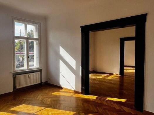 Wohnung zur Miete 1.200 € 6 Zimmer 205 m² 1. Geschoss frei ab sofort Limbacher Straße 174 Altendorf Chemnitz 09116