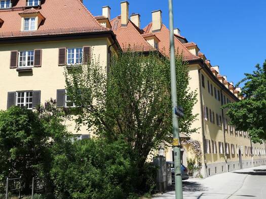 Wohnung zur Miete 2.100 € 4 Zimmer 100 m² Geschoss 1/4 frei ab 01.03.2026 Schäftlarnstraße 172 Thalk.Obersendl.-Forsten-Fürstenr.-Solln München 81371