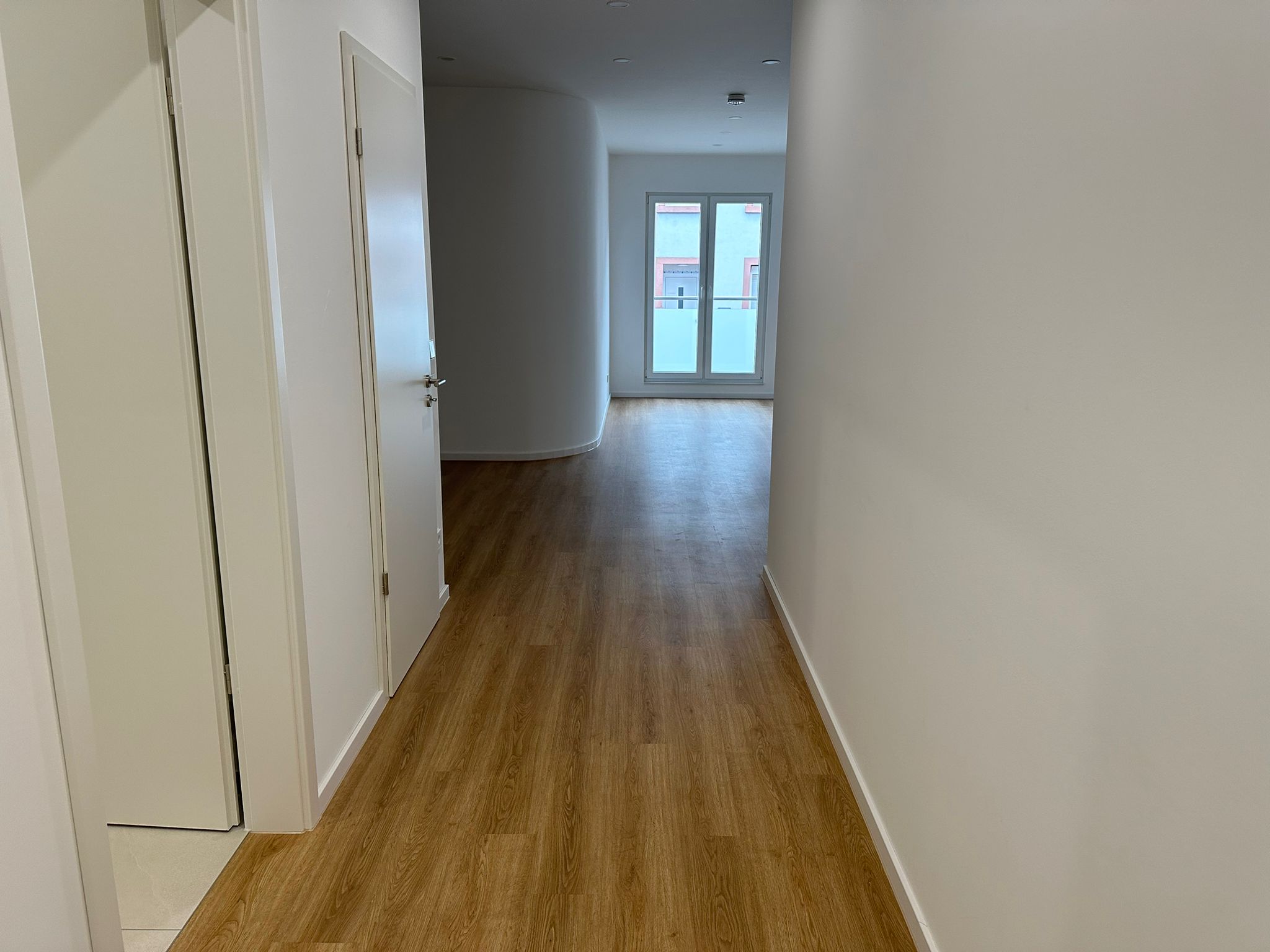 Wohnung zur Miete 1.150 € 2,5 Zimmer 67 m²<br/>Wohnfläche EG<br/>Geschoss 01.04.2025<br/>Verfügbarkeit Hauptstraße 53a Riegel 79359