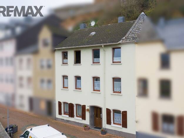 Reihenmittelhaus zum Kauf 199.000 € 8 Zimmer 183,4 m² 127 m² Grundstück Saarburg Saarburg 54439