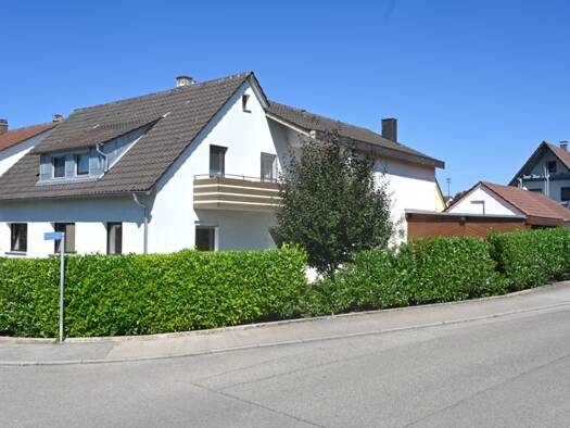 Mehrfamilienhaus zum Kauf 695.000 € 9 Zimmer 240 m² 710 m² Grundstück Löchgau 74369