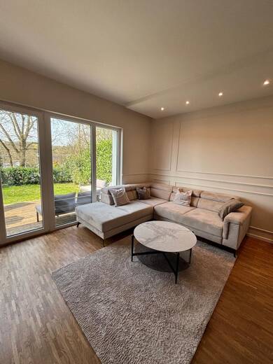 Haus zur Miete 2.150 € 4,5 Zimmer 104 m² 140 m² Grundstück frei ab 01.09.2025 Eißendorf Hamburg 21077