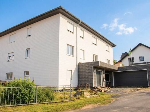 Mehrfamilienhaus zum Kauf provisionsfrei 750.000 € 8 Zimmer 300 m² 1.027 m² Grundstück Friedhofstraße 14 Ellenberg Guxhagen 34302