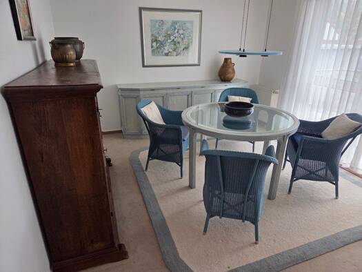 Wohnung zur Miete 1.300 € 2 Zimmer 74 m² Geschoss 2/3 frei ab sofort Innenstadt Baden-Baden 76530