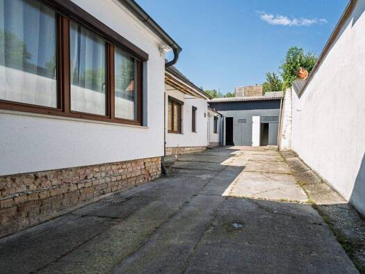 Haus zum Kauf 195.000 € 5 Zimmer 1.163 m² Grundstück Loidesthal 2225