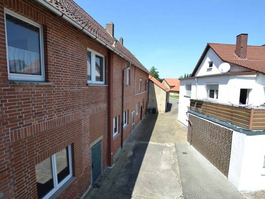 Mehrfamilienhaus zum Kauf 299.000 € 21 Zimmer 625 m² 1.361 m² Grundstück Hakenroder Straße 5 Wallensen Salzhemmendorf 31020