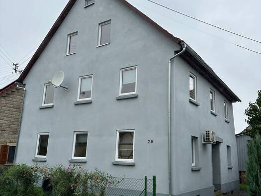 Einfamilienhaus zum Kauf provisionsfrei 209.000 € 8 Zimmer 130 m² 143 m² Grundstück Hollenbach Mulfingen 74673
