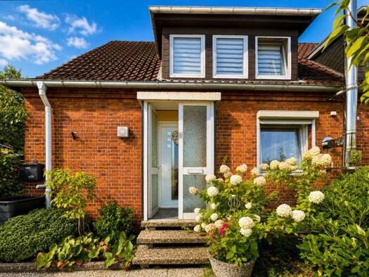 Doppelhaushälfte zum Kauf 375.000 € 6 Zimmer 108,7 m² 873 m² Grundstück Lüne-Moorfeld Lüneburg 21337