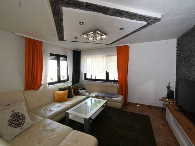 Einfamilienhaus zum Kauf 265.000 € 3 Zimmer 123 m² 318 m² Grundstück Naunheim Wetzlar 35584