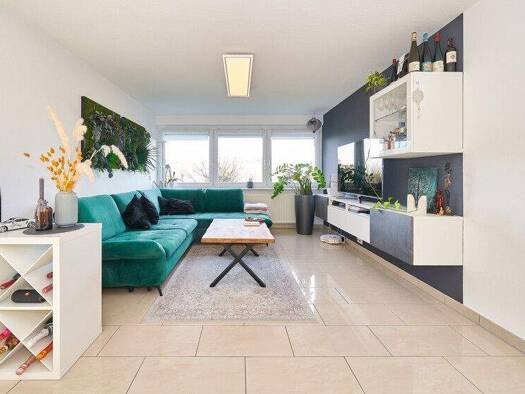 Wohnung zum Kauf 249.000 € 2 Zimmer 75 m² frei ab 01.05.2026 Bietigheim Bietigheim-Bissingen / Bissingen 74321