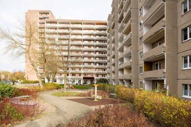 Wohnung zur Miete 346 € 3 Zimmer 70,1 m² 4. Geschoss Neustrelitzer Str. 101 Stadtgebiet Süd Neubrandenburg 17033