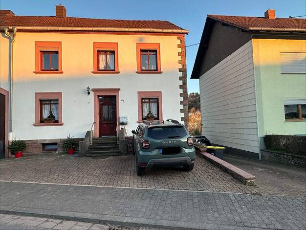 Bauernhaus zum Kauf 229.000 € 6 Zimmer 140 m² 845 m² Grundstück Honzrather Straße 64 Merchingen Merzig 66663