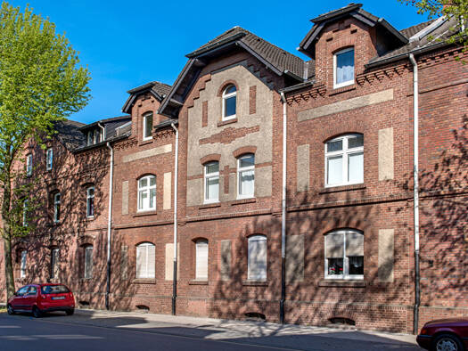 Wohnung zur Miete 369 € 2 Zimmer 46 m² 2. Geschoss frei ab 16.07.2026 Halfmannstraße 29 Obermarxloh Duisburg 47167