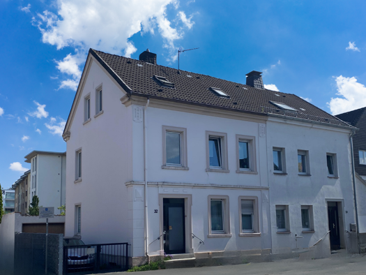 Doppelhaushälfte zum Kauf 229.000 € 7 Zimmer 122 m² 448 m² Grundstück Mitte Menden (Sauerland) 58706