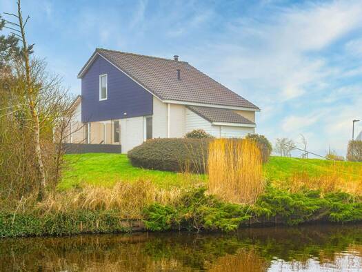 Ferienhaus zum Kauf 515.000 € 6 Zimmer 95 m² 530 m² Grundstück frei ab sofort Stappeland 124 Texel 1796BX