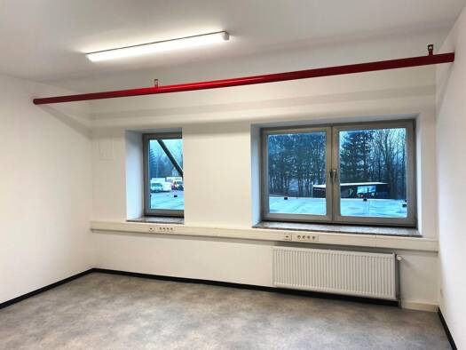 Bürofläche zur Miete 10 € 150 m² Bürofläche teilbar ab 25 m² Solingen-Mitte Solingen 42651